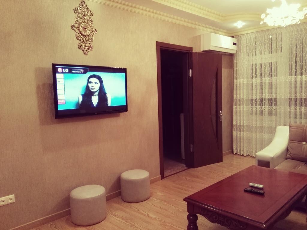 Tamar'S Apartment On Inasaridze 7A 바투미 외부 사진